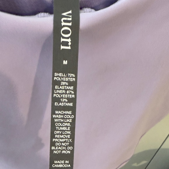 Lavender Vuoir sports bra - Picture 2 of 4